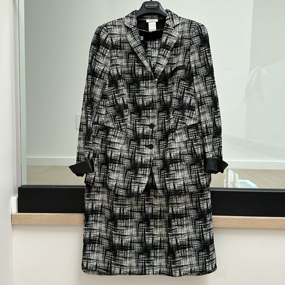 Akris Punto suit - 2 piece dress and blazer matching set
